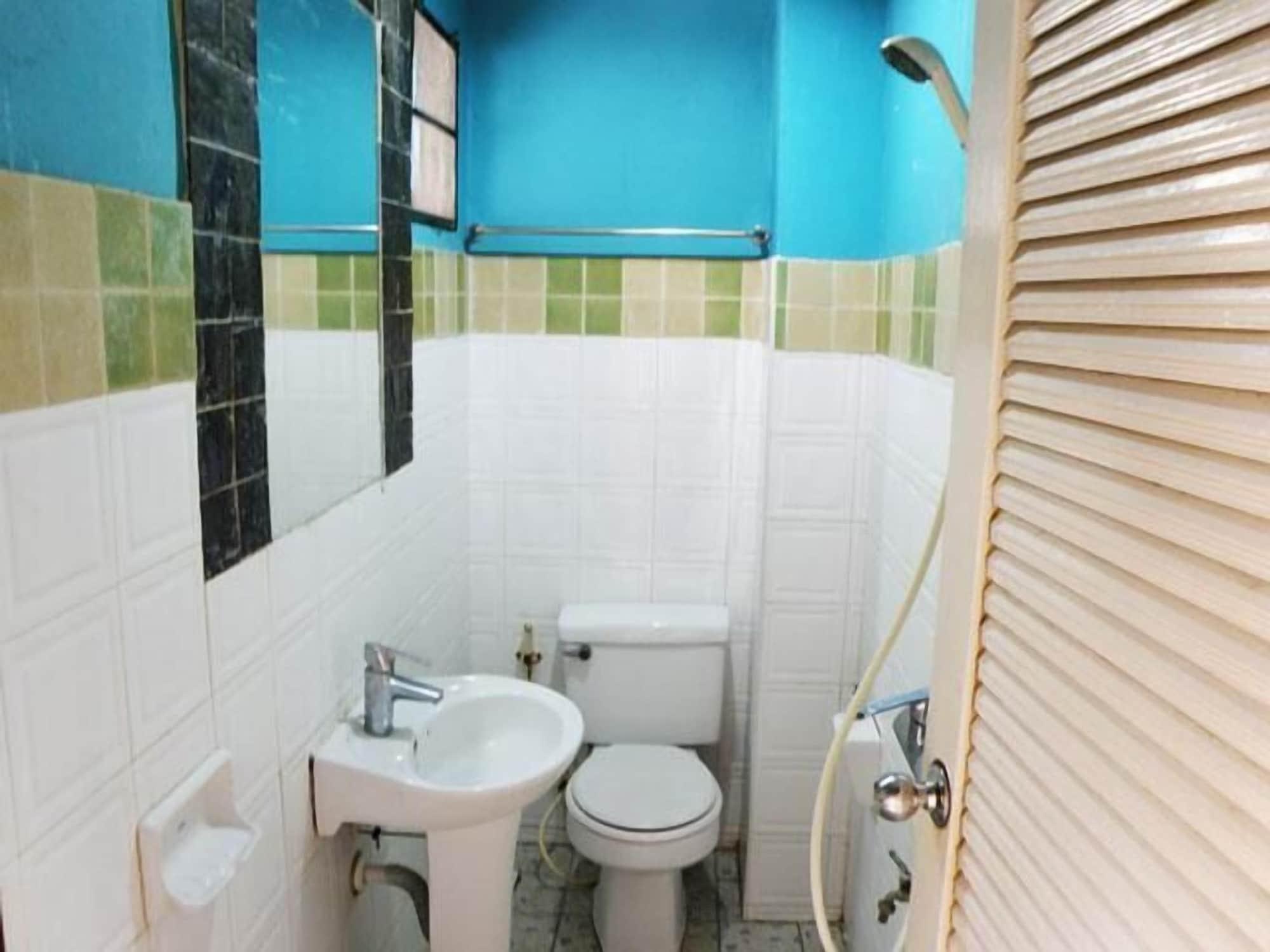 קו פי פי Kinnaree House מראה חיצוני תמונה