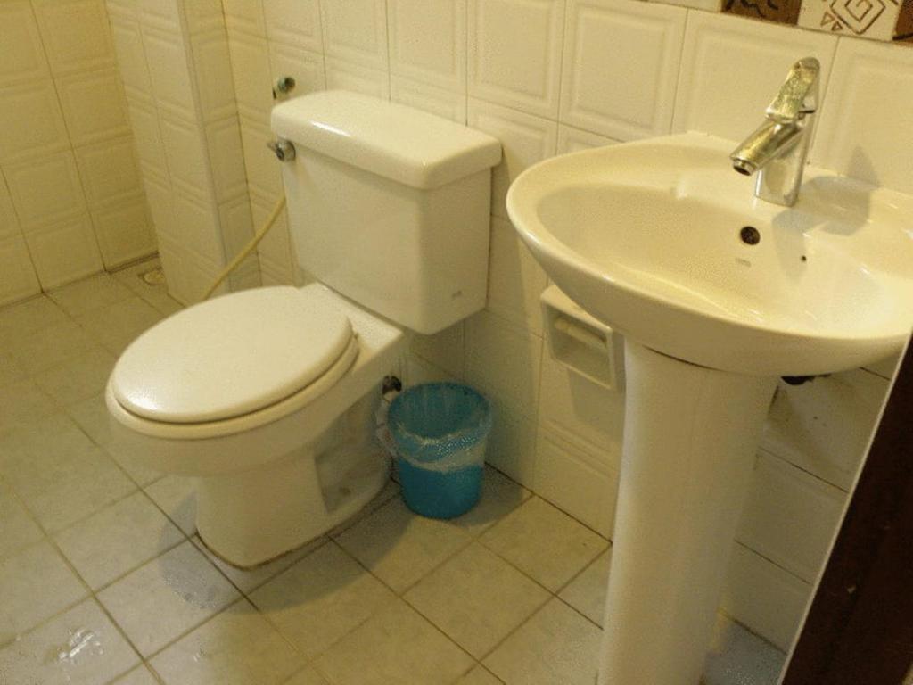 קו פי פי Kinnaree House חדר תמונה